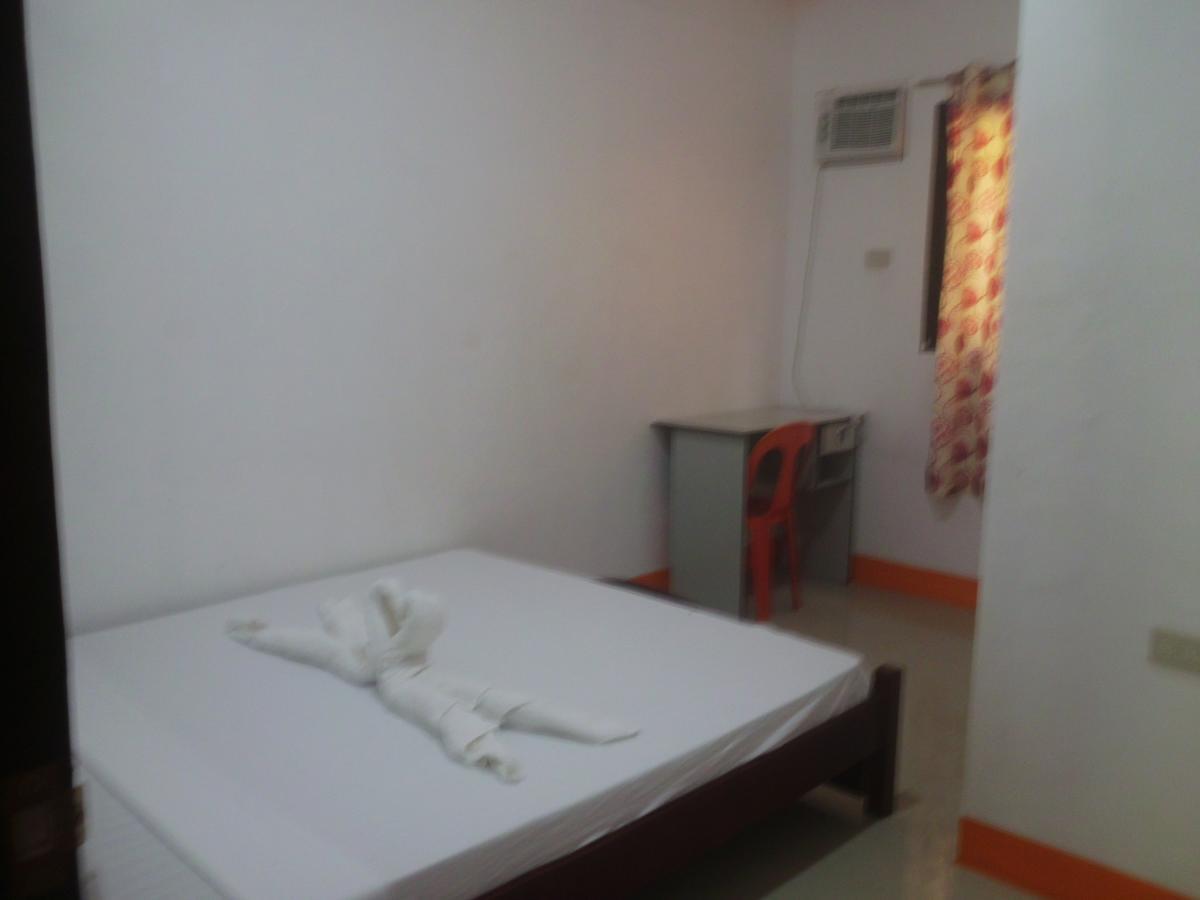 Lan Bless Pension House Coron Exterior foto